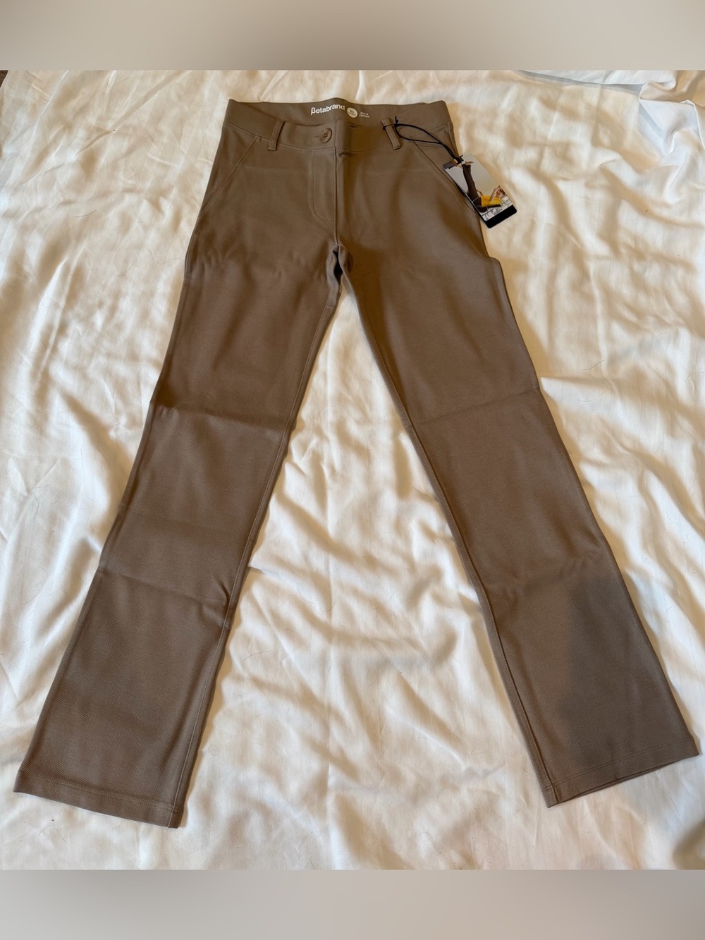 Betabrand Dress Pant Yoga Pant NWT, Petite Short